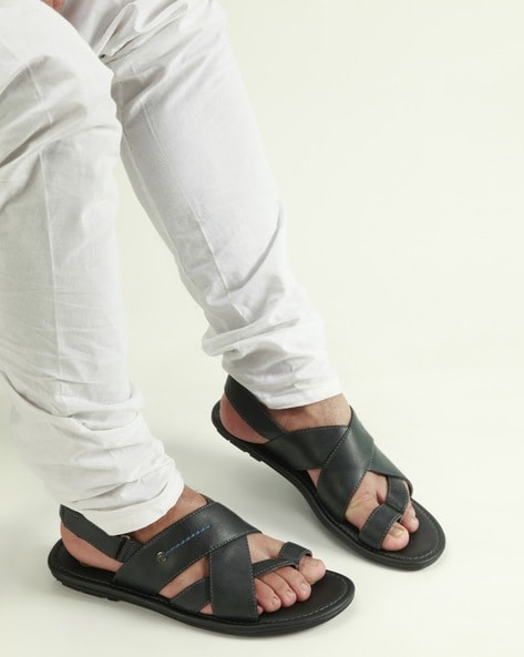 Toe ring 2025 sandals for men