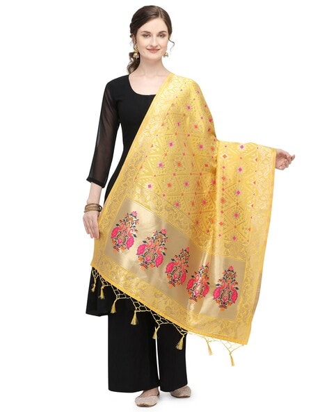 Geometric Print Banarasi Silk Dupatta Price in India