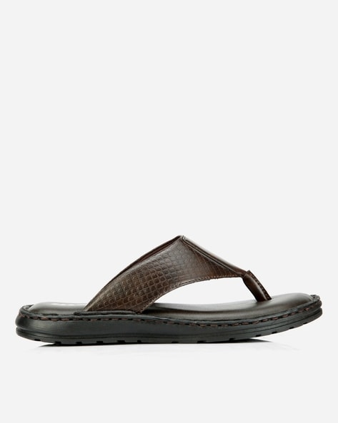 Buy Metro Women's Black Comfort Sandals from top Brands at Best Prices  Online in India | Tata CLiQ