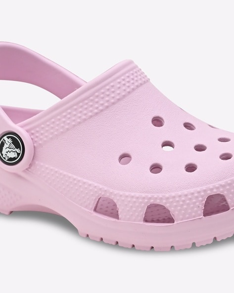 Pale outlet pink crocs