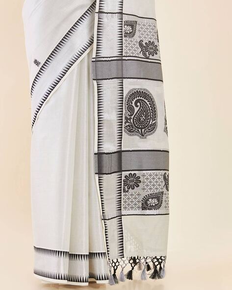 Kerala Silver Kasavu Woven Check Saree with Black Border – Southloom  Handmade and Organics