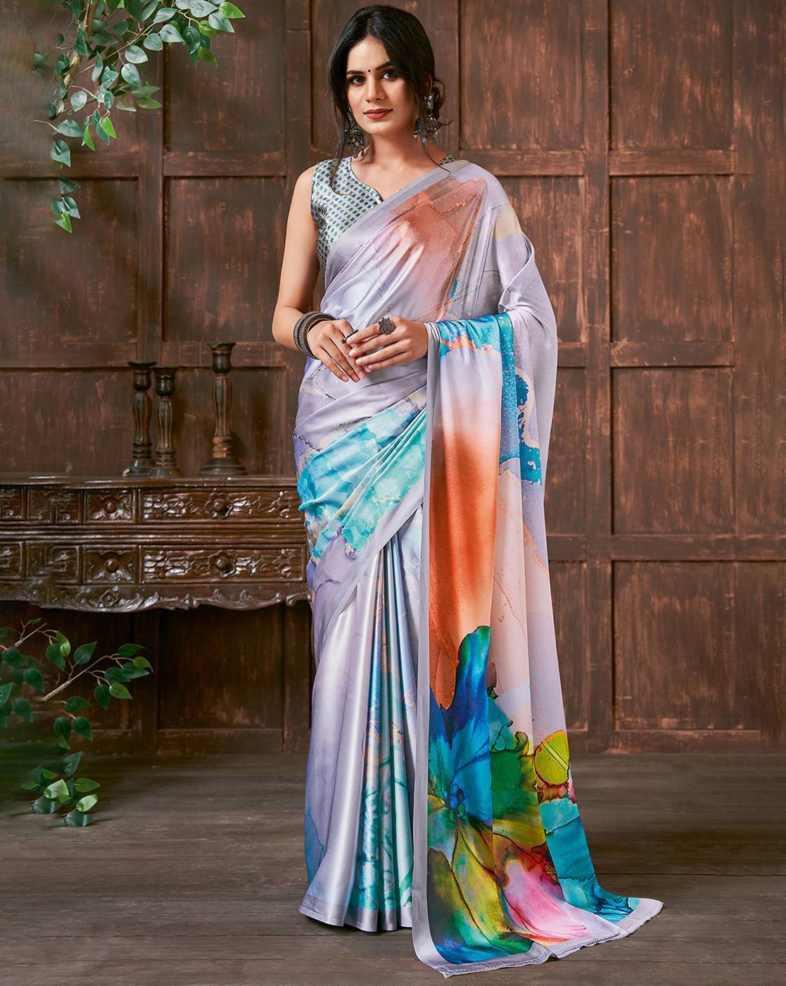 Buy Grey Sarees for Women by Saree mall Online