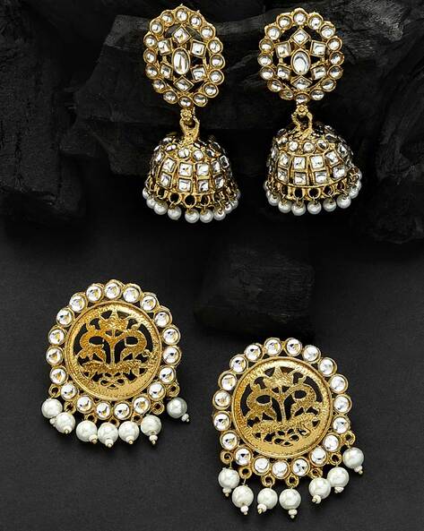 Buy Emerald Green Floral Stud Earring Online - Accessorize India