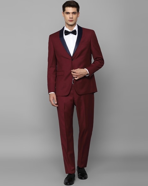 1,291 Maroon Suit Images, Stock Photos, 3D objects, & Vectors | Shutterstock-tuongthan.vn