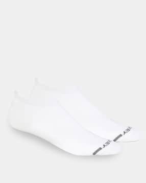 7605 Pack of 2 Low Show Socks with Stay Fresh Treatment