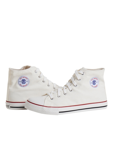 Dainty on sale mid converse