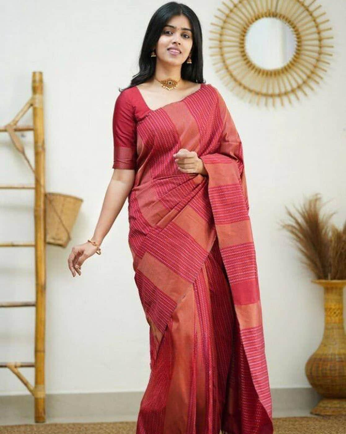 Buy Green Sarees for Women by Nyrika Online | Ajio.com