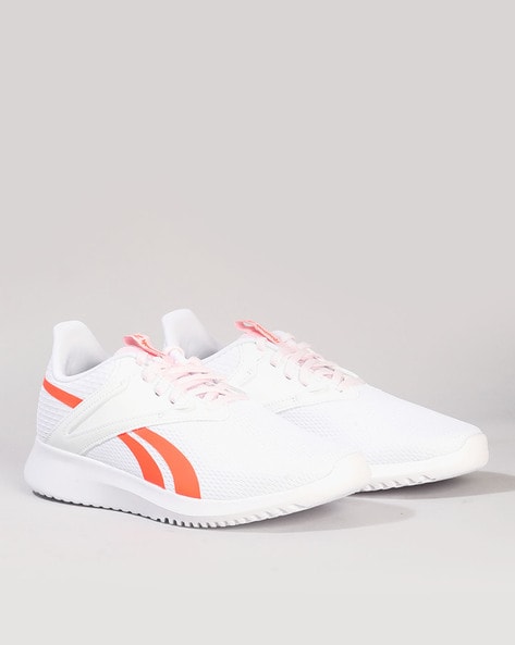 𝘯𝘢𝘨𝘪𝘯𝘪𝘦𝘴 | White sneakers women, White reebok, Reebok shoes women