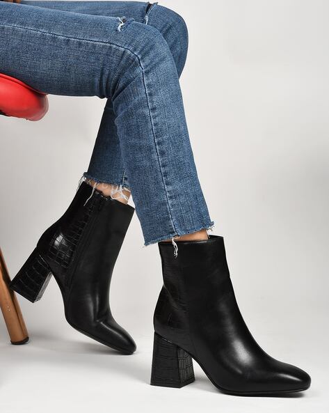 Buy Black Boots for Women by Steppings Online
