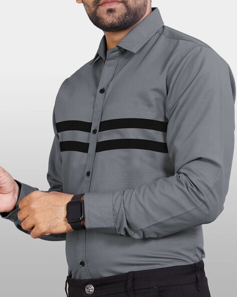 Grey collar sales shirt