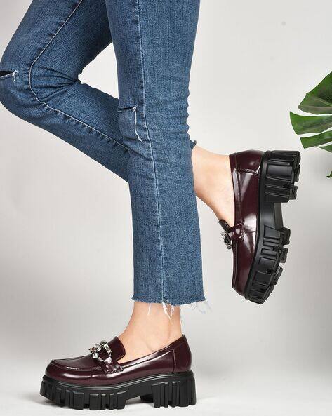 Women Chunky Shoes with Metal Accent