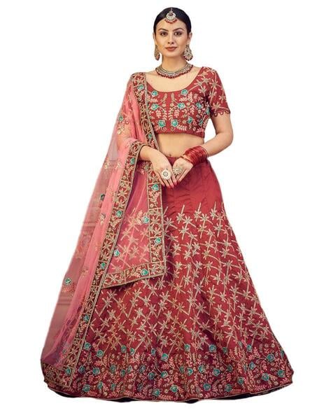 Refreshing Maroon Floral Embroidery Velvet Bridal Lehenga Choli With Peach  Dupatta, वेलवेट लेहेंगा चोली - Shivam E-Commerce, Surat | ID: 2849791475133