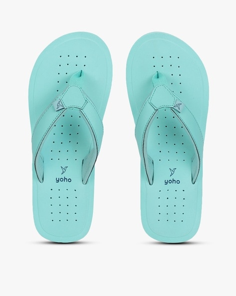 White flip flops outlet with arch support