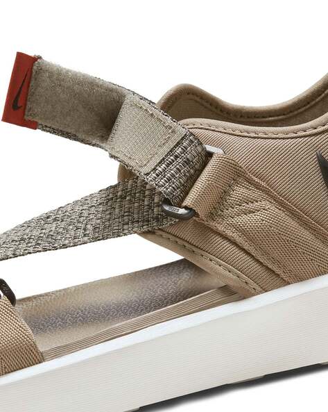 Nike buckle online sandals