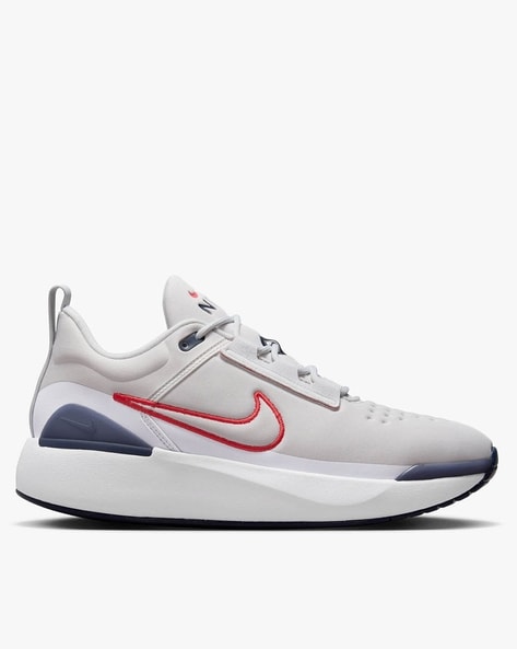 Buy Grey Sports Shoes for Men by NIKE Online | Ajio.com