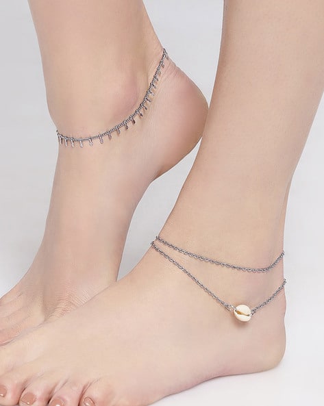 Buy Silver-Toned TraditionalJewellery for Women by Oomph Online