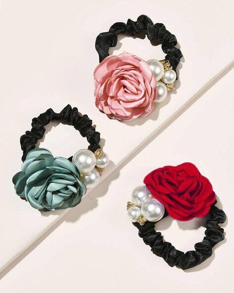 Oomph HSSK110-Pack of 3 Floral Satin Silk Scrunchies