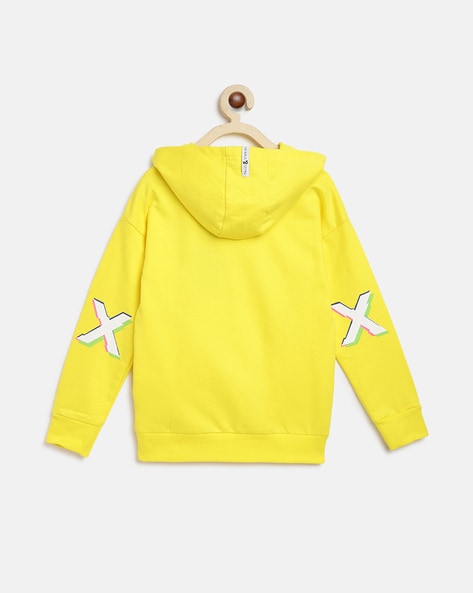 Pale 2025 yellow sweatshirts