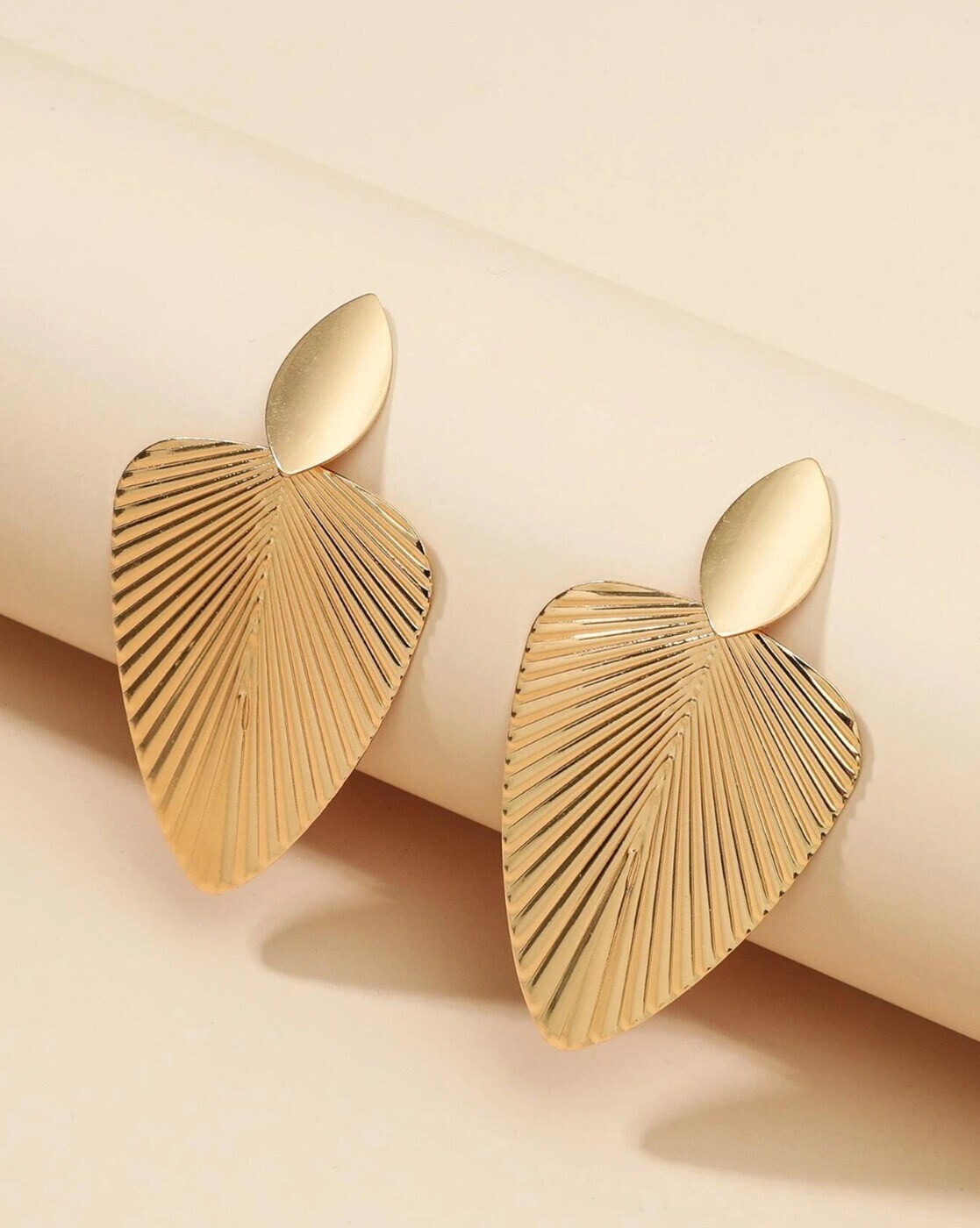 18k Yellow Gold Ginkgo Leaf Earrings | Authentic & Vintage | ReSEE