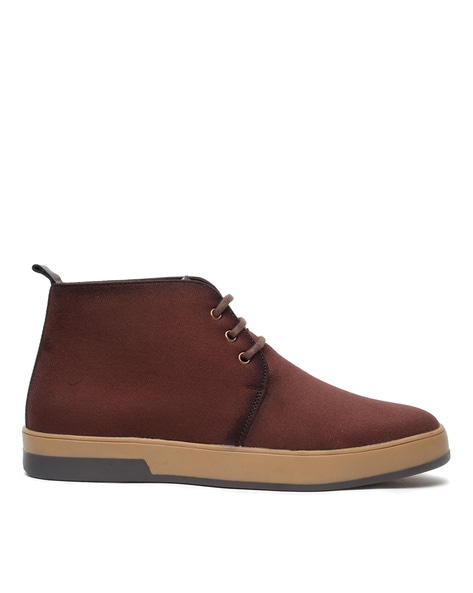 High top best sale chukka boots