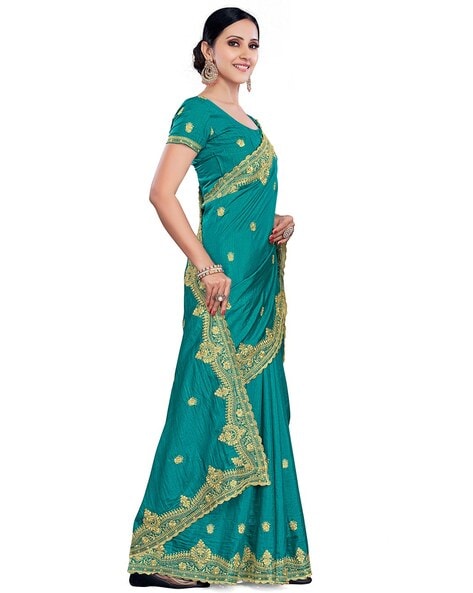 Parrot Green and Red Crushed Art Chiffon Saree with Cutwork Borders –  Sharvari's