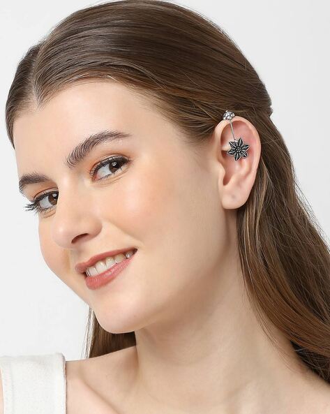 Top 53+ ear cuff earrings silver latest