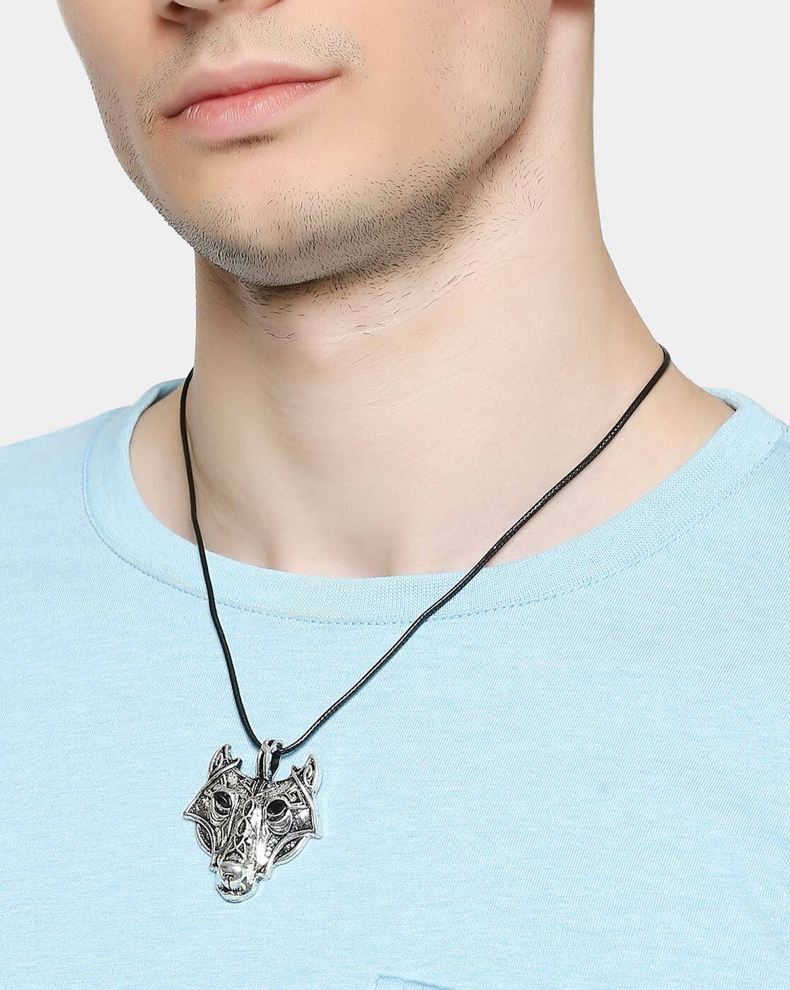 Mens silver deals wolf pendant