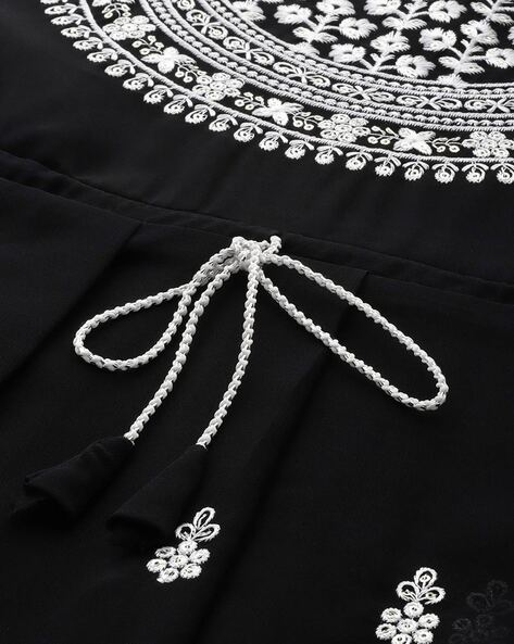 Buy Black Kurtis & Tunics for Women by Zanaaya Online