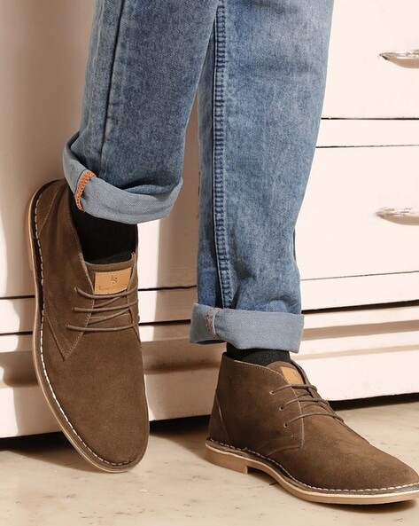 Mens chukka boots store near me