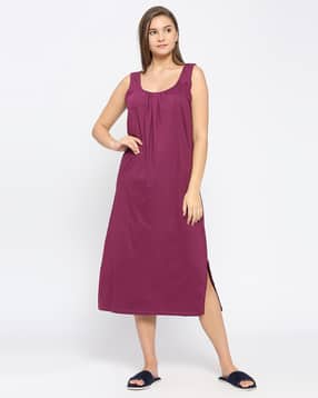 red rose Scoop-Neck Nightie Slip with Side-Slits-picture-27