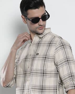 the indian garage co Checked Shirt with Patch Pocket-picture-44
