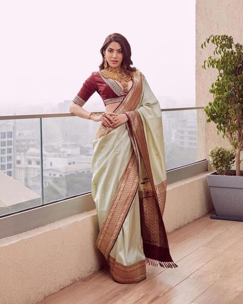 Buy Pink Sarees for Women by VIVITKA Online | Ajio.com