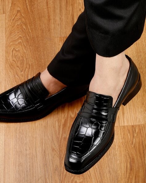 Buy Black Formal Shoes for Men by LOUIS STITCH Online