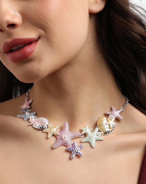 Sea Shell Locket Necklace in Gold – Kulta Boutique