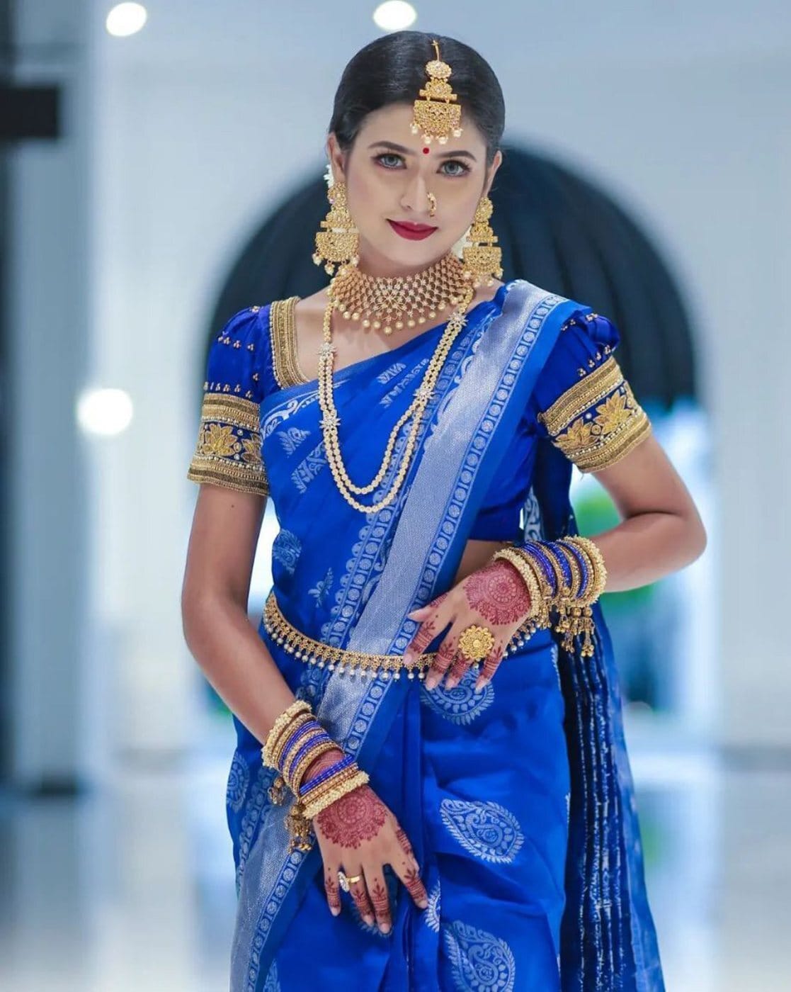 Buy Blue Sarees for Women by Dwini Online