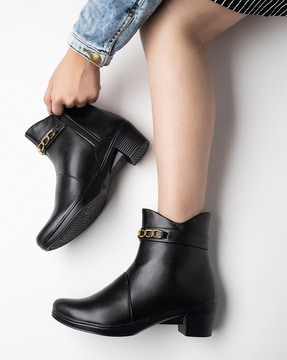 Boot shoes shop for girls