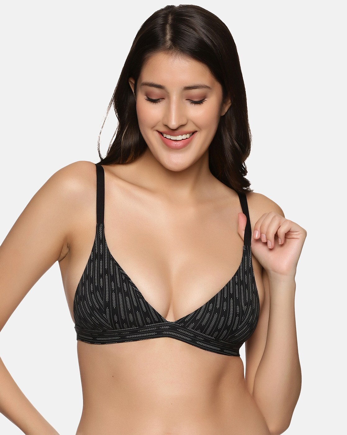 Buy Black Bras for Women by TAILOR AND CIRCUS Online