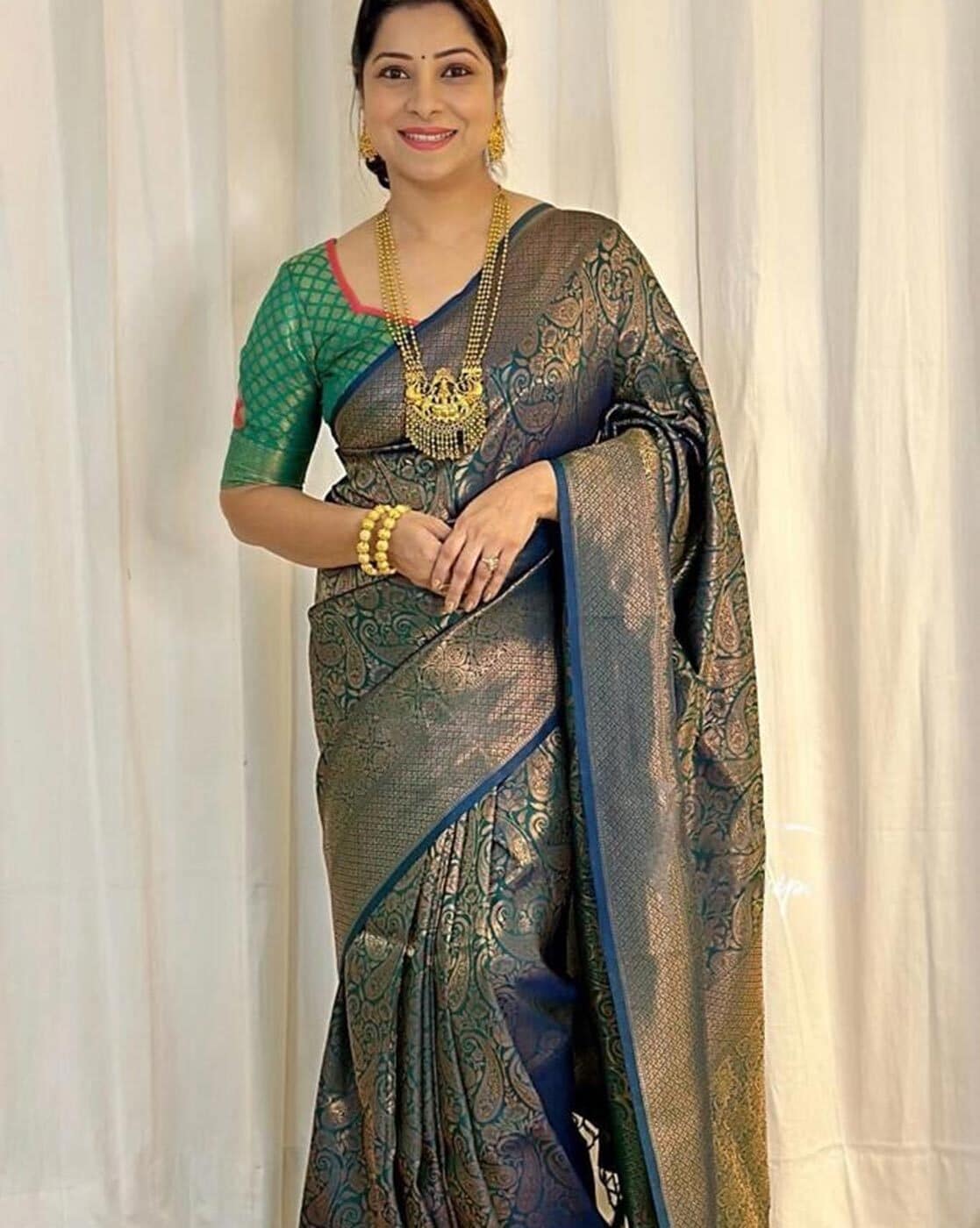 Buy Green Sarees for Women by FASHION BOOMS Online