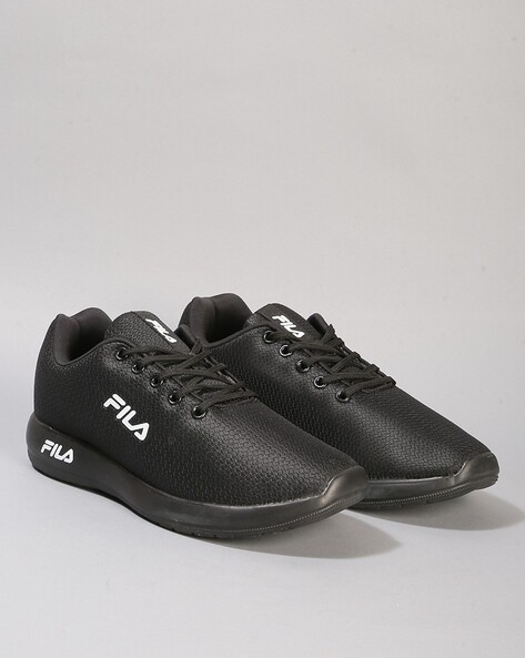 Fila oslo running hot sale shoes