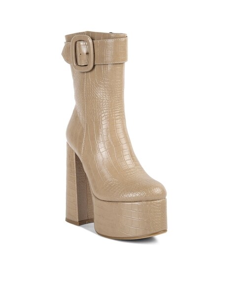 Women on sale taupe boots