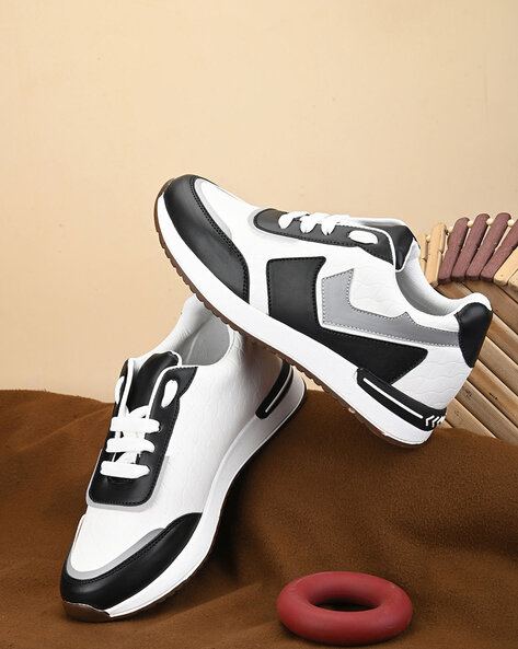 Black and white outlet 'running shoes womens