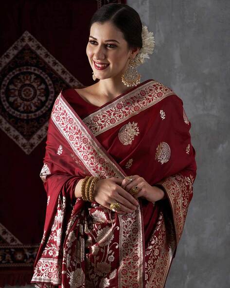 Elegant Sarees for Women - Goldenzaribyshujat