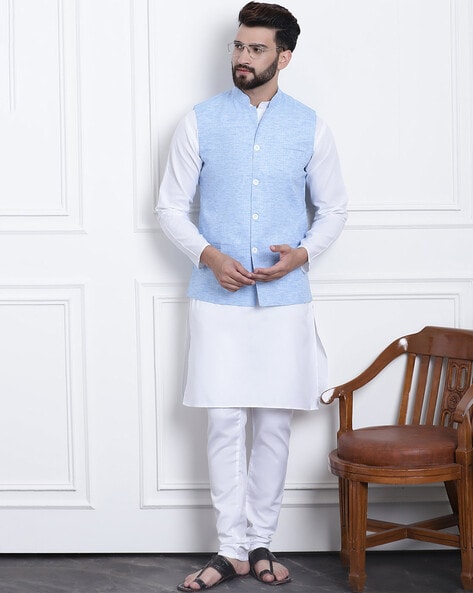 Buy Off White Kurta With Greenish Blue Textured Bundi Jacket With Aligarhi  by KUNAL ANIL TANNA at Ogaan Online Shopping Site