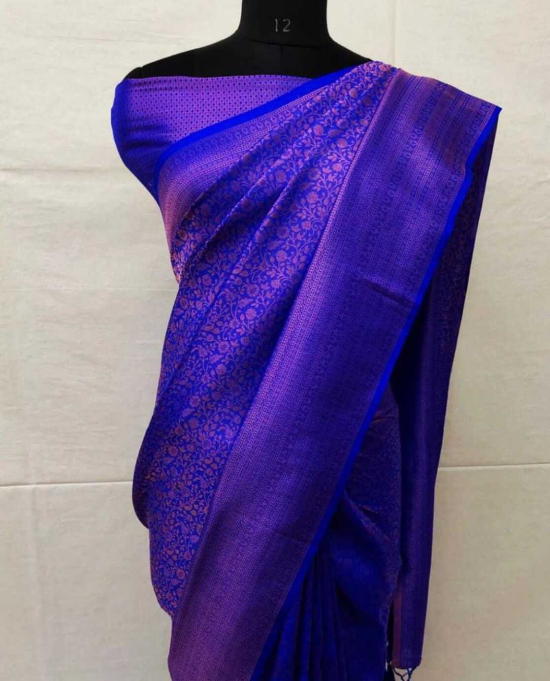 Buy Blue Sarees for Women by LIMDO Online