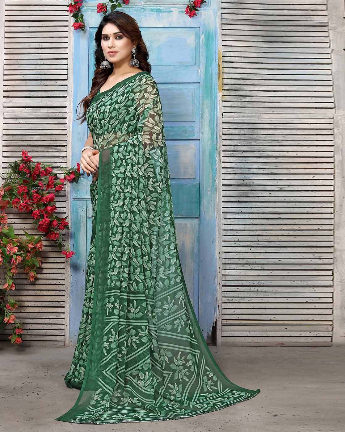 Buy Green Sarees for Women by Peachmode Online | Ajio.com