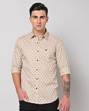 Arrow athletic deals fit dress shirt