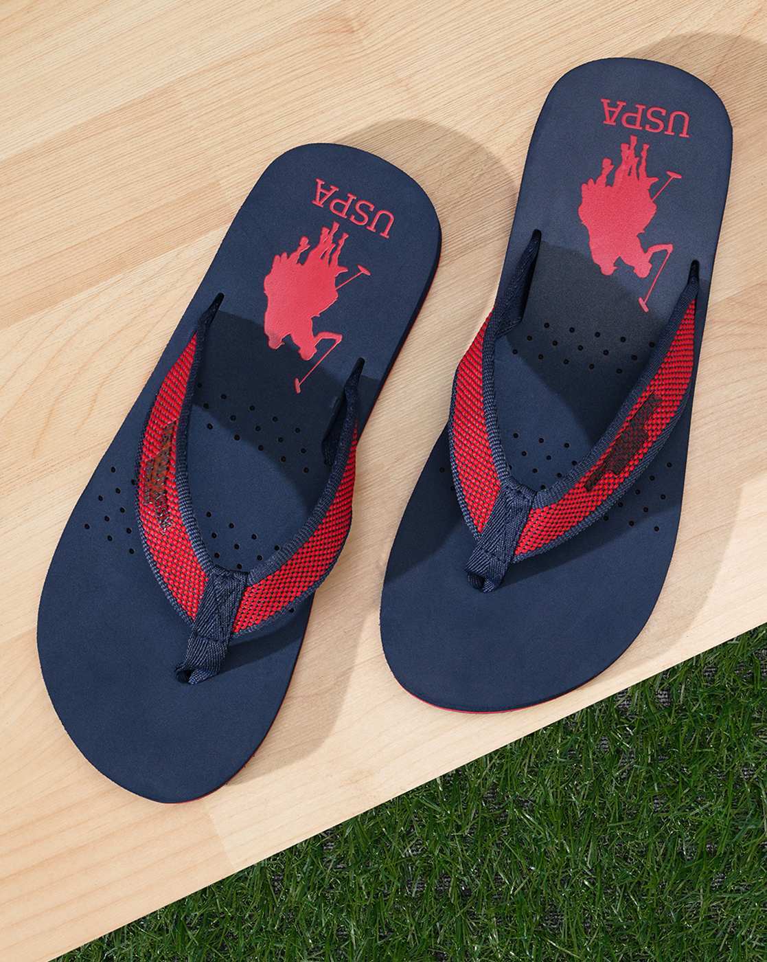 Logo Print Thong Strap Flip Flops