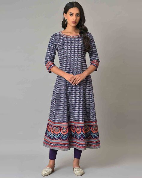 Embroidered short kurti