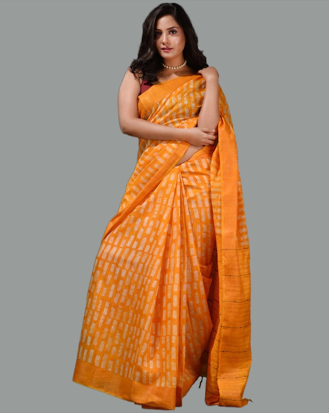 Buy Yellow Sarees for Women by Charukriti Online