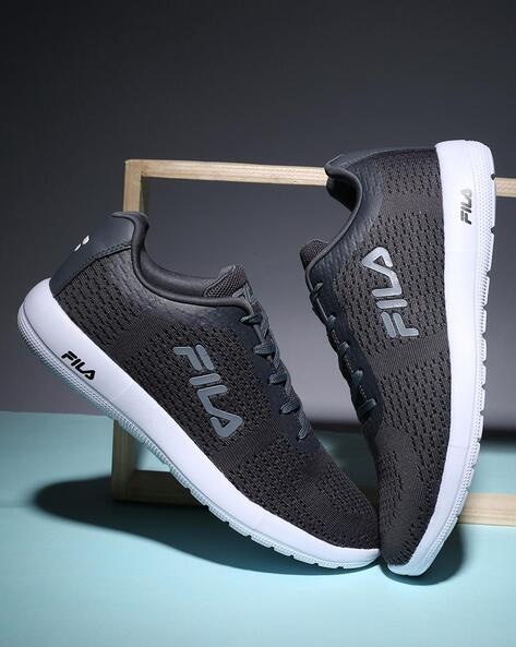 Men IGGY PLUS 2 Lace-Up Running Shoes